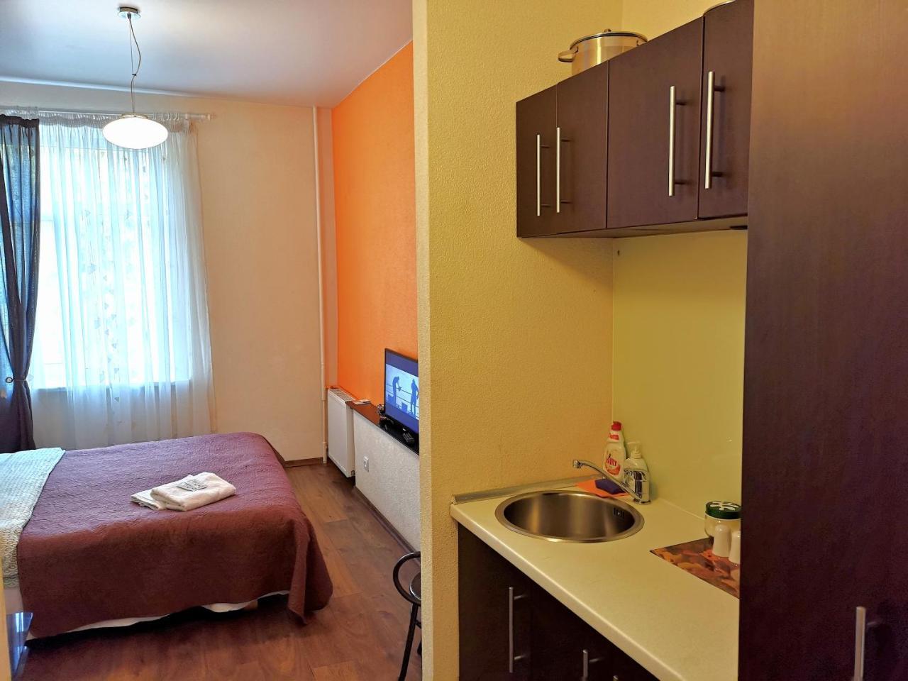 Orange Studio Apartment Klaipeda Ngoại thất bức ảnh